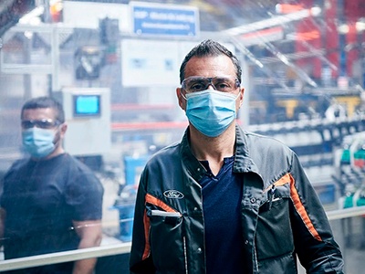 Tras el reinicio de la producción Ford detecta empleados con COVID-19